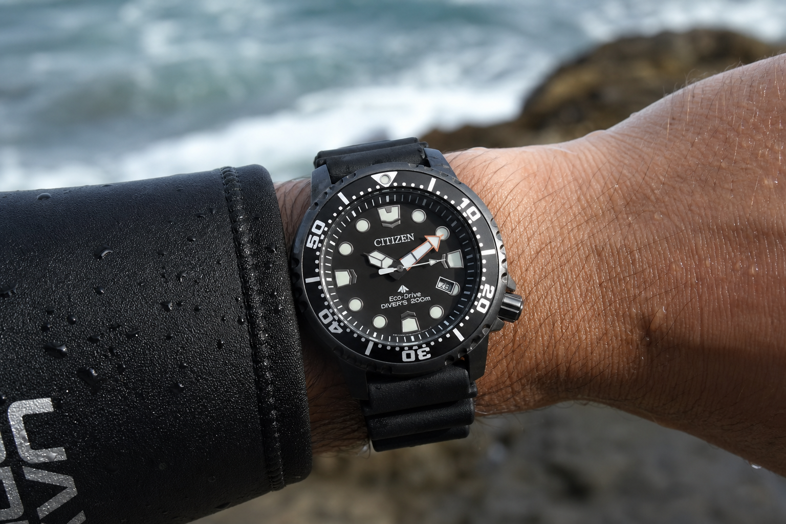 Дайверские часы Citizen Promaster на браслете