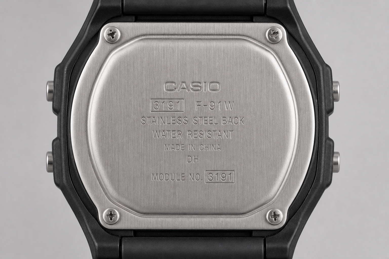 Инструкция Casio с номером модуля на задней крышке
